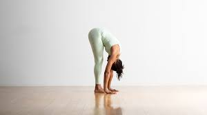 Uttanasana (Standing Forward Fold) – Deep Stretch for Flexibility and Relaxation