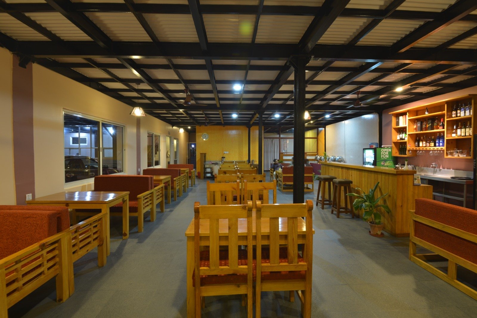 accommodation - dining